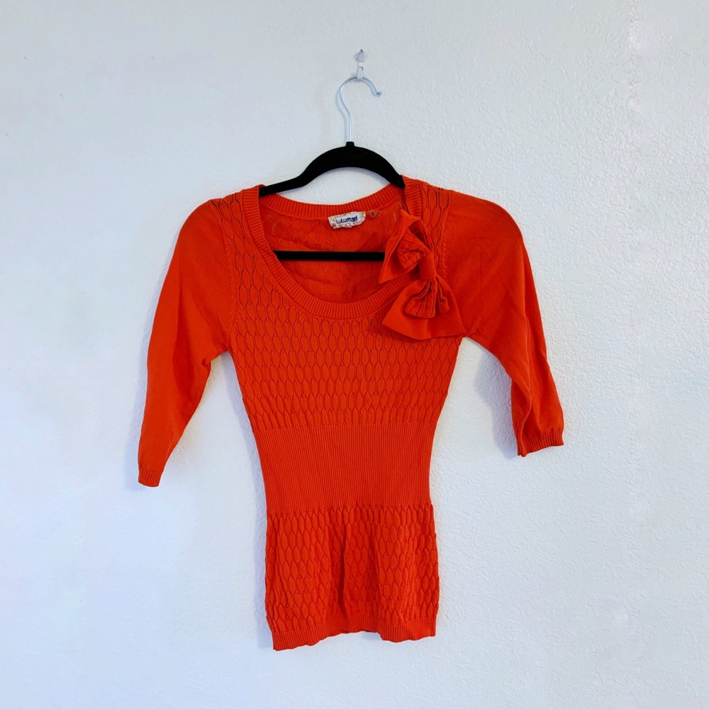 Lulumari - Orange Bow Sweater